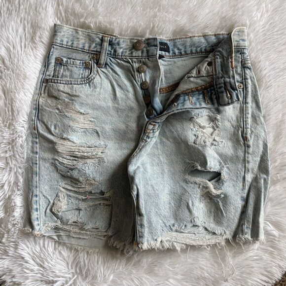 Aeropostale Jean Shorts Baggy Button Fly Distressed Womens Size 2 - Picture 3 of 7